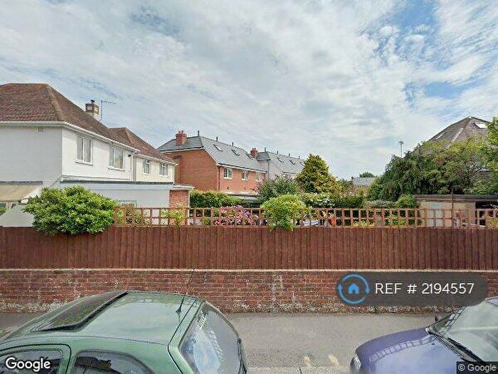 3 Bedroom Detached House To Rent In Austin Close, Bournemouth, BH1