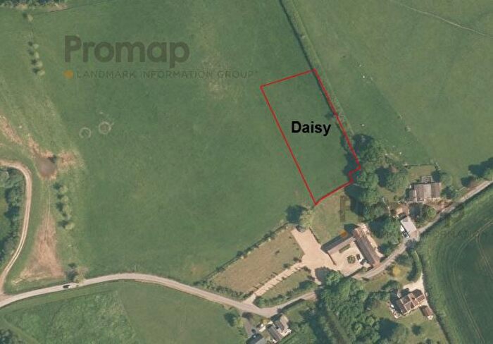 Land For Sale In Berryfields Road, Quarrendon, HP22