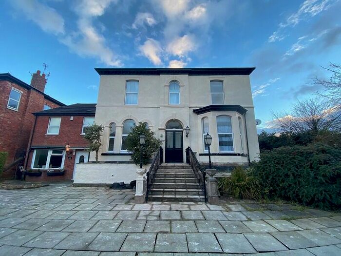 2 Bedroom Flat To Rent In Part Street, Southport, Merseyside., PR8