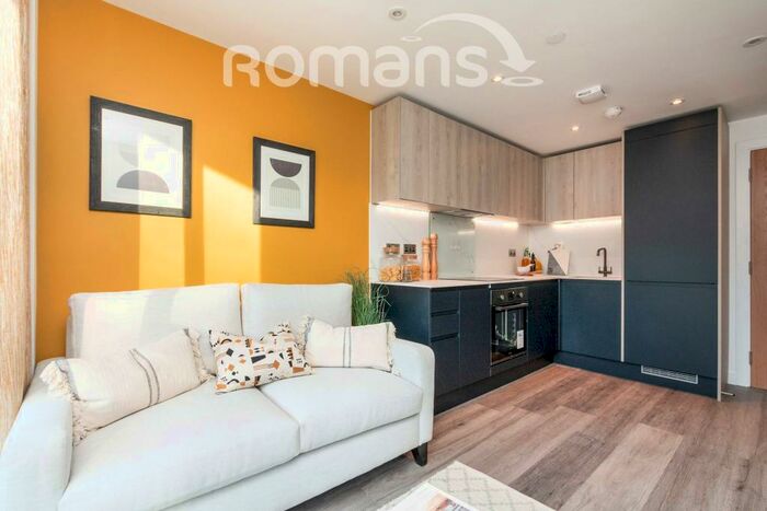 Studio To Rent In Bagshot Manor, Bagshot, GU19