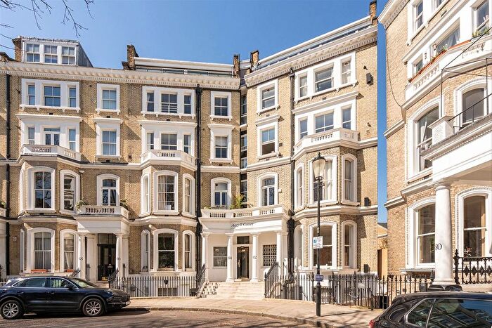 3 Bedroom Flat To Rent In Lexham Gardens, Kensington, W8