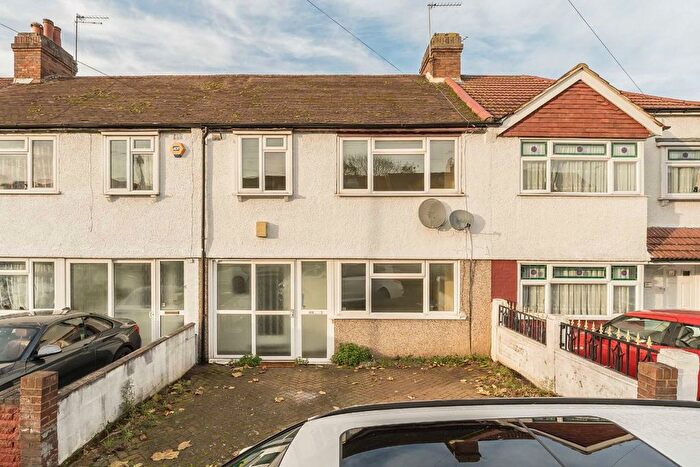 3 Bedroom Terraced House To Rent In Northborough Road, London, SW16