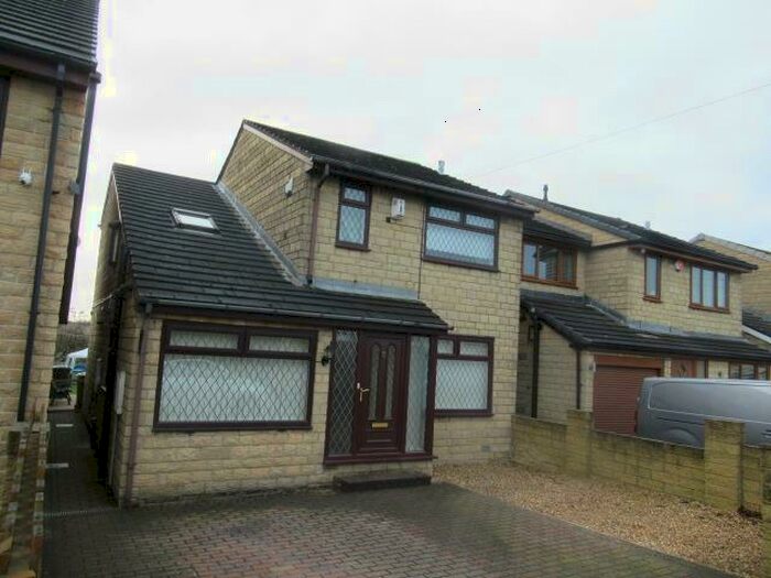 3 Bedroom Detached House To Rent In Windmill Chase, Rothwell, Leeds, LS26