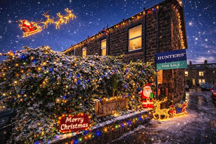 2 Bedroom End Terrace House For Sale In Wells Mount, Guiseley, Leeds, LS20