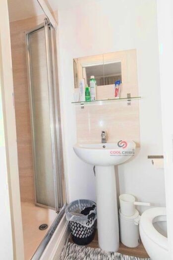 Studio To Rent In Star Street, London, W2