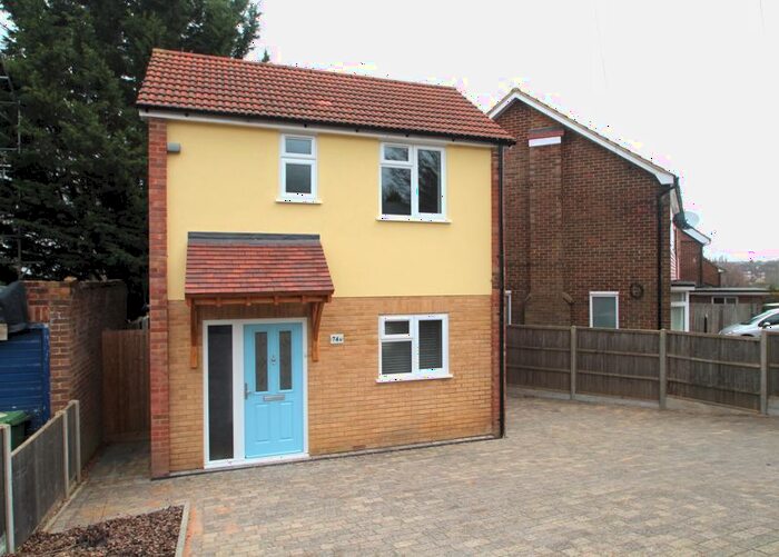 2 Bedroom Detached House To Rent In Deeds Grove, High Wycombe, HP12