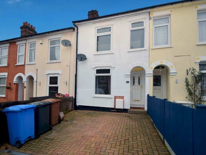 3 Bedroom Terraced House To Rent In Ringham Road, Ipswich, IP4