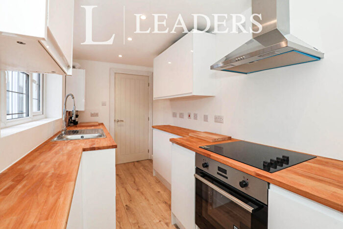 2 Bedroom Terraced House To Rent In Grove Street, ST6