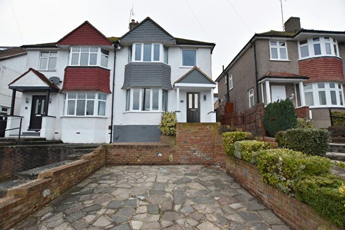 3 Bedroom Semi Detached House To Rent In Winifred Road, Coulsdon, Surrey, CR5