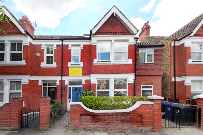 2 Bedroom Flat To Rent In Wellington Road, W5