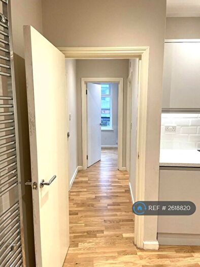 1 Bedroom Flat To Rent In Rye Lane, London, SE15