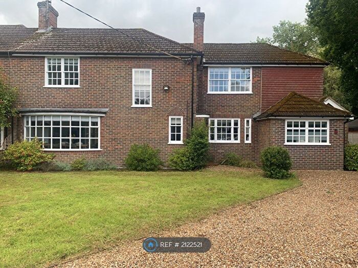 4 Bedroom Semi-Detached House To Rent In Lewes Rd, Haywards Heath, RH17