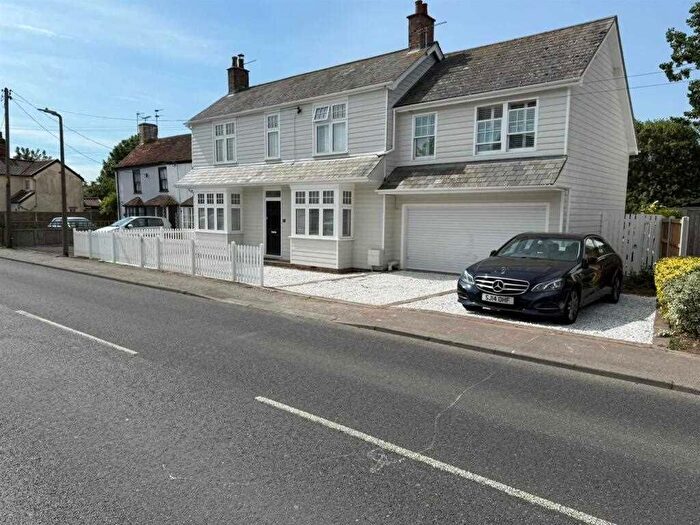 5 Bedroom Detached House For Sale In Thorpe Road, Frinton On Sea, CO13