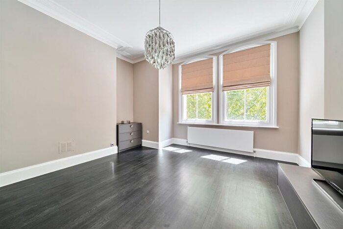 1 Bedroom Flat For Sale In Cromwell Road, London, SW5