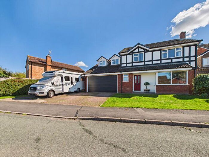 5 Bedroom Detached House For Sale In Barley Orchard, Gnosall, ST20