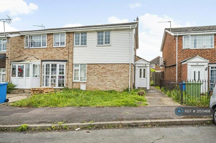 3 Bedroom Semi-Detached House To Rent In Emerald View, Sheppy, ME12