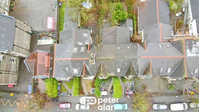 3 Bedroom Detached House For Sale In Stacey Road, Cardiff, CF24