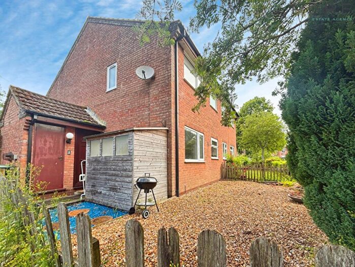 2 Bedroom Terraced House For Sale In Deridene Court, Totton, Southampton, SO40