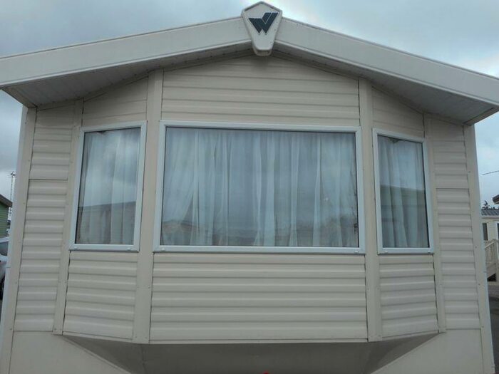 2 Bedroom Park Home For Sale In Willow Lane, Grange-Over-Sands, LA11