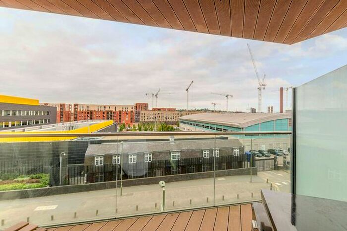 2 Bedroom Flat For Sale In Aerodrome Road, Hendon, London, NW9