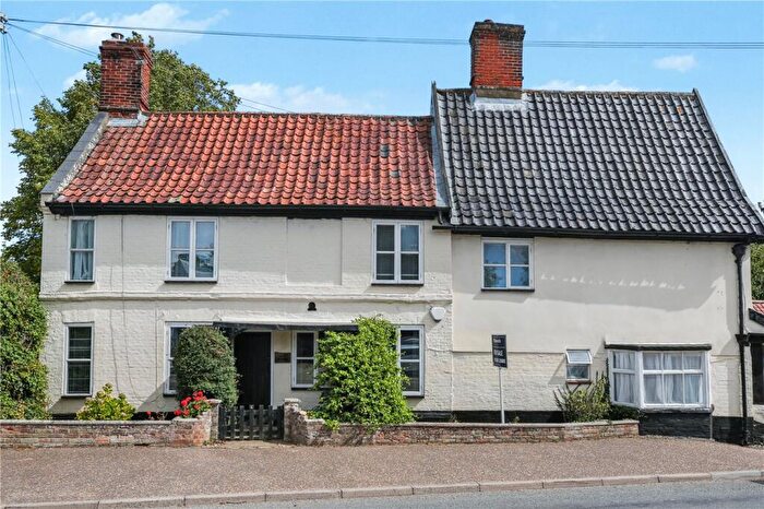 3 Bedroom Detached House For Sale In Norwich Road, Brooke, Norwich, Norfolk, NR15