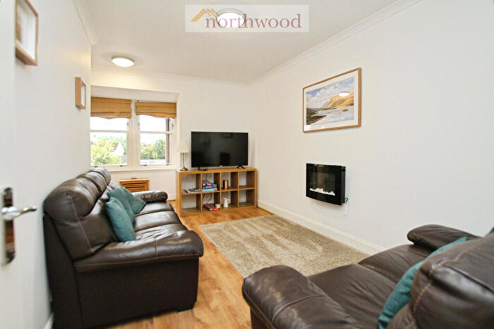 2 Bedroom Flat To Rent In Stirling Road, Stirlingshire, Drymen, G63