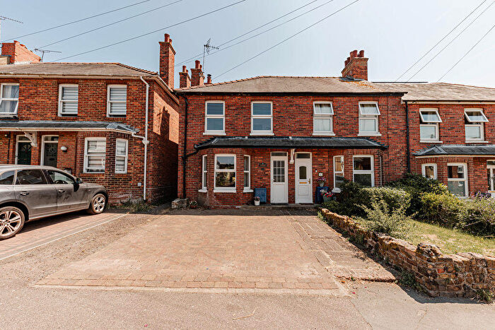 2 Bedroom Terraced House For Sale In Sandwich, CT13