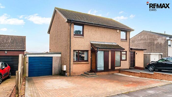 2 Bedroom Semi Detached House For Sale In Birrell Drive, Dunfermline, KY11
