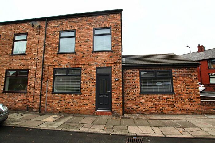 4 Bedroom Terraced House To Rent In St Helens Road, Prescot, L34