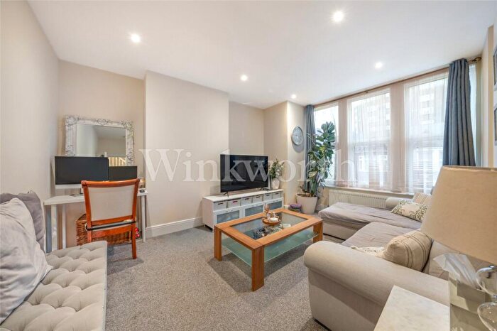 2 Bedroom Apartment To Rent In Somerton Road, London, NW2