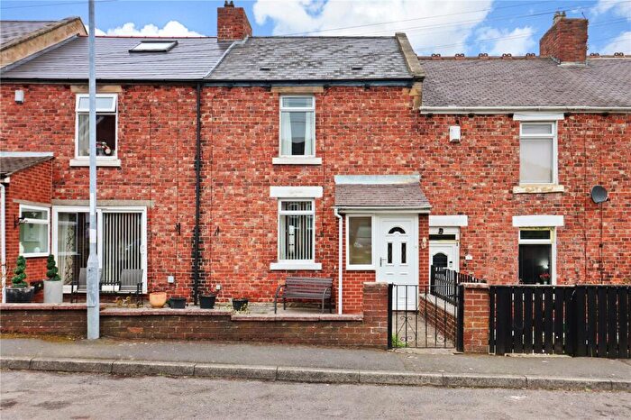 2 Bedroom Terraced House For Sale In Cooperative Terrace, High Spen, Rowlands Gill, Tyne And Wear, NE39