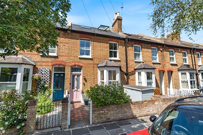 3 Bedroom Terraced House For Sale In Elleray Road, Teddington, TW11