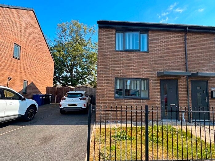 2 Bedroom Semi-Detached House To Rent In Emerald Green Grove, Thurnscoe, Rotherham, S63