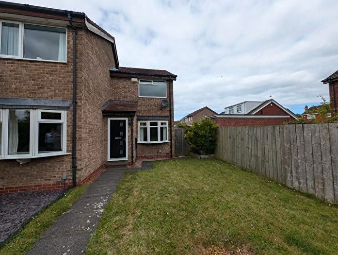 2 Bedroom Property To Rent In Chelford Close, Wallsend, NE28