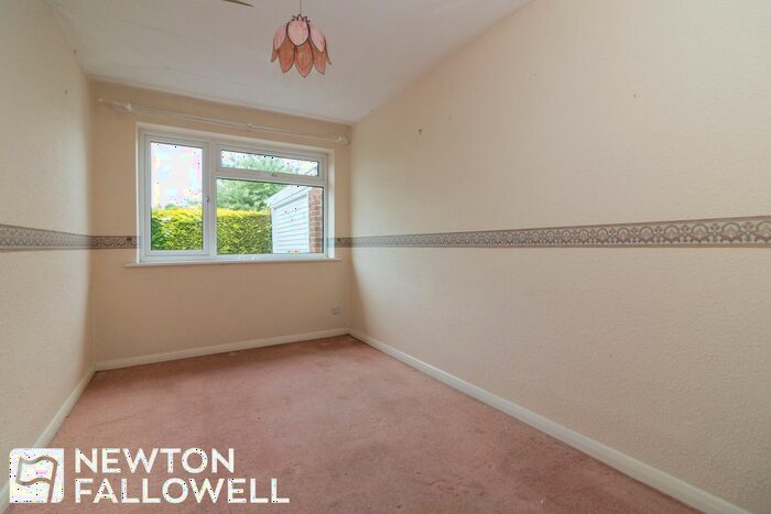 3 Bedroom Bungalow For Sale In St Martins Road, North Leverton, DN22