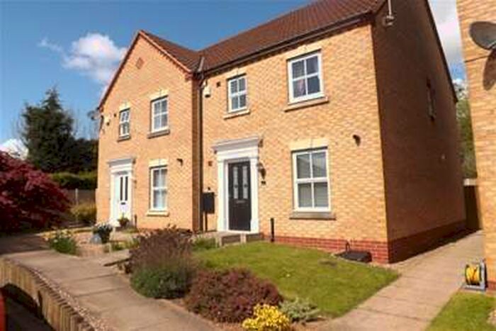 3 Bedroom Semi-Detached House To Rent In Hollyberry Croft, Sutton In Ashfield, NG17