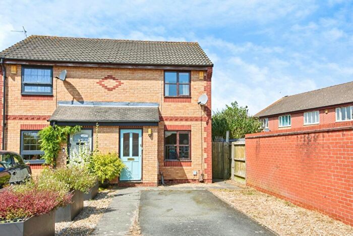 2 Bedroom Semi-Detached House For Sale In Helvellyn Way, Long Eaton, Nottinghamshire, NG10