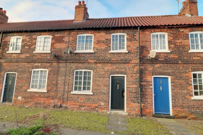 2 Bedroom Terraced House To Rent In Redbourne Street, Scunthorpe DN16