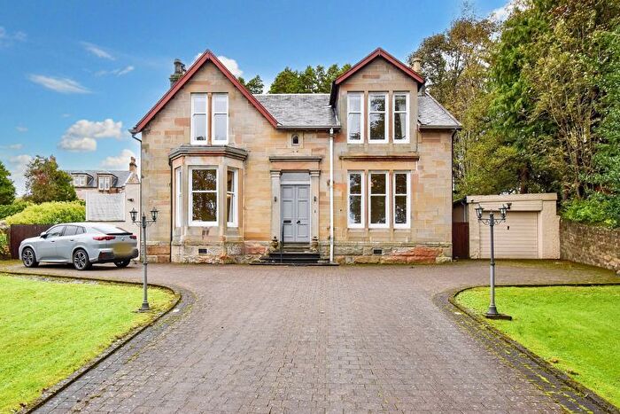5 Bedroom Detached House For Sale In Glasgow Road, Kilsyth, G65