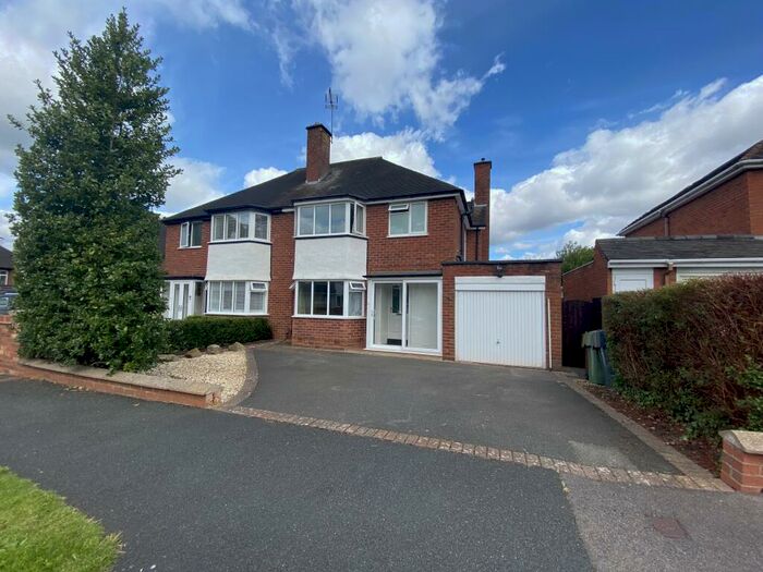 3 Bedroom House To Rent In Summervale Road, Hagley, Stourbridge, DY9