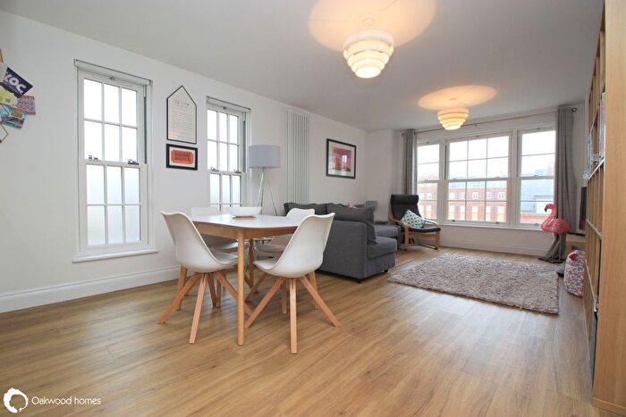 2 Bedroom Flat For Sale In Canterbury Road, Margate, CT9