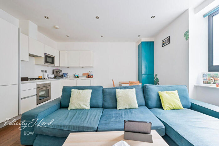 1 Bedroom Apartment For Sale In Blair Street, London, E14