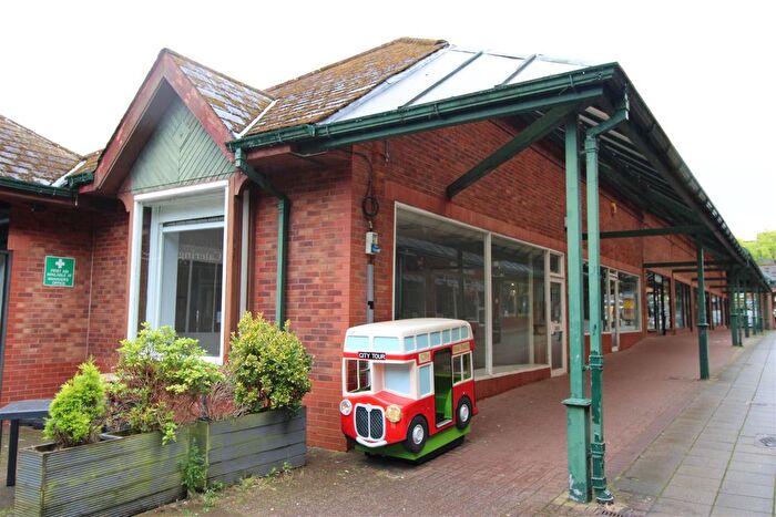 Retail Premises To Rent In Commercial Property, The Market Place, Blackwood, NP12