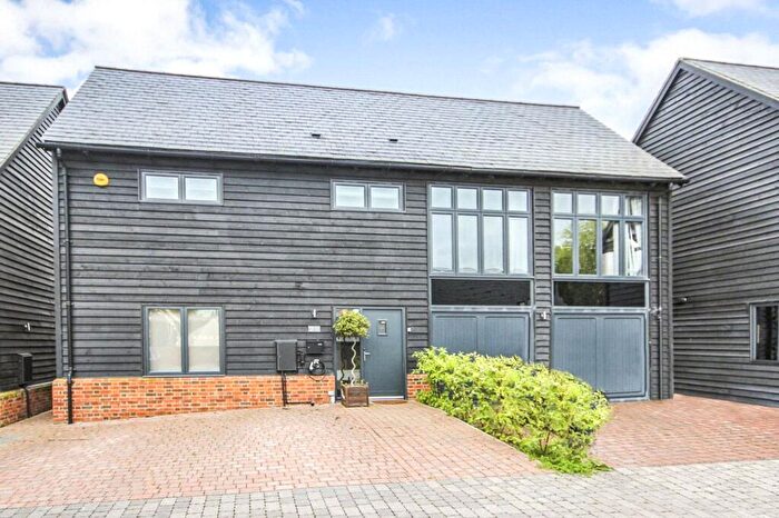 3 Bedroom Detached House To Rent In Church Farm Court, Roxton, MK44