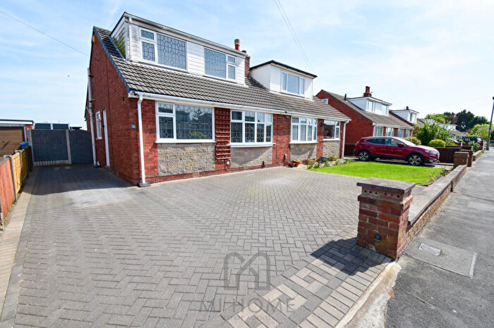 3 Bedroom Bungalow For Sale In Hodgson Avenue, Freckleton, Preston, PR4