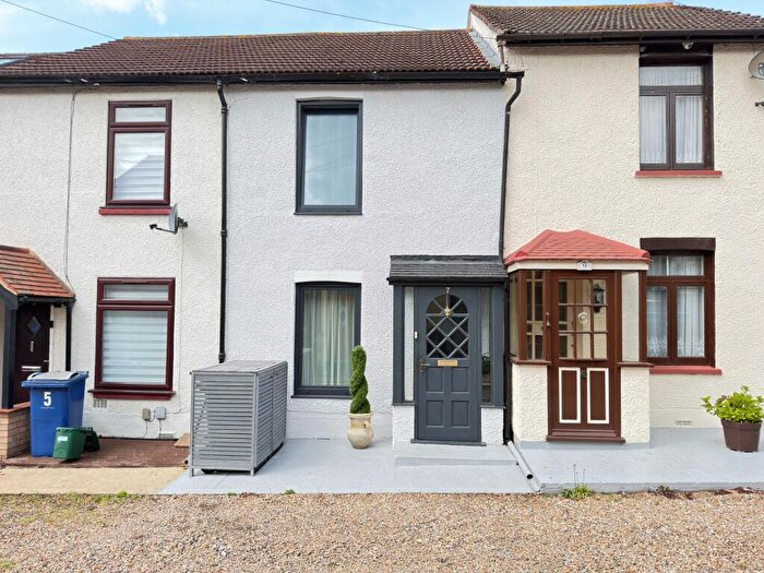 2 Bedroom Terraced House For Sale In The Rookery, Grays, RM20