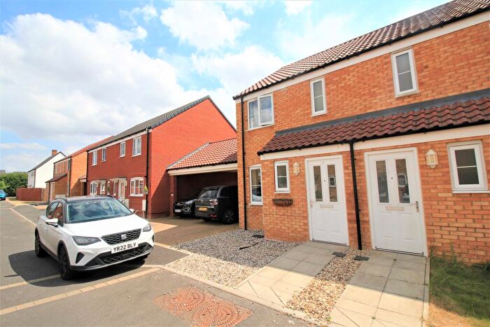 2 Bedroom Semi Detached House To Rent In Tailor Place, Hethersett, Norfolk, NR9