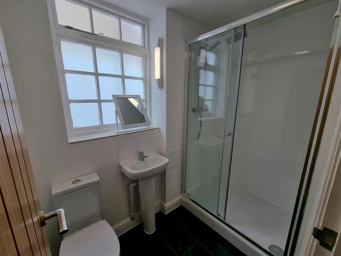 1 Bedroom Property To Rent In Room, Chesterton Road, Cambridge, CB4