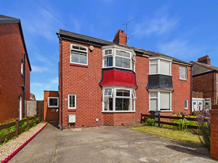 2 Bedroom Semi-Detached House To Rent In Sunlea Avenue, Cullercoats, NE30
