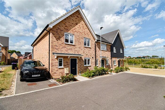 4 Bedroom End Of Terrace House To Rent In Gardner Drive, Bishop Stortford, CM23